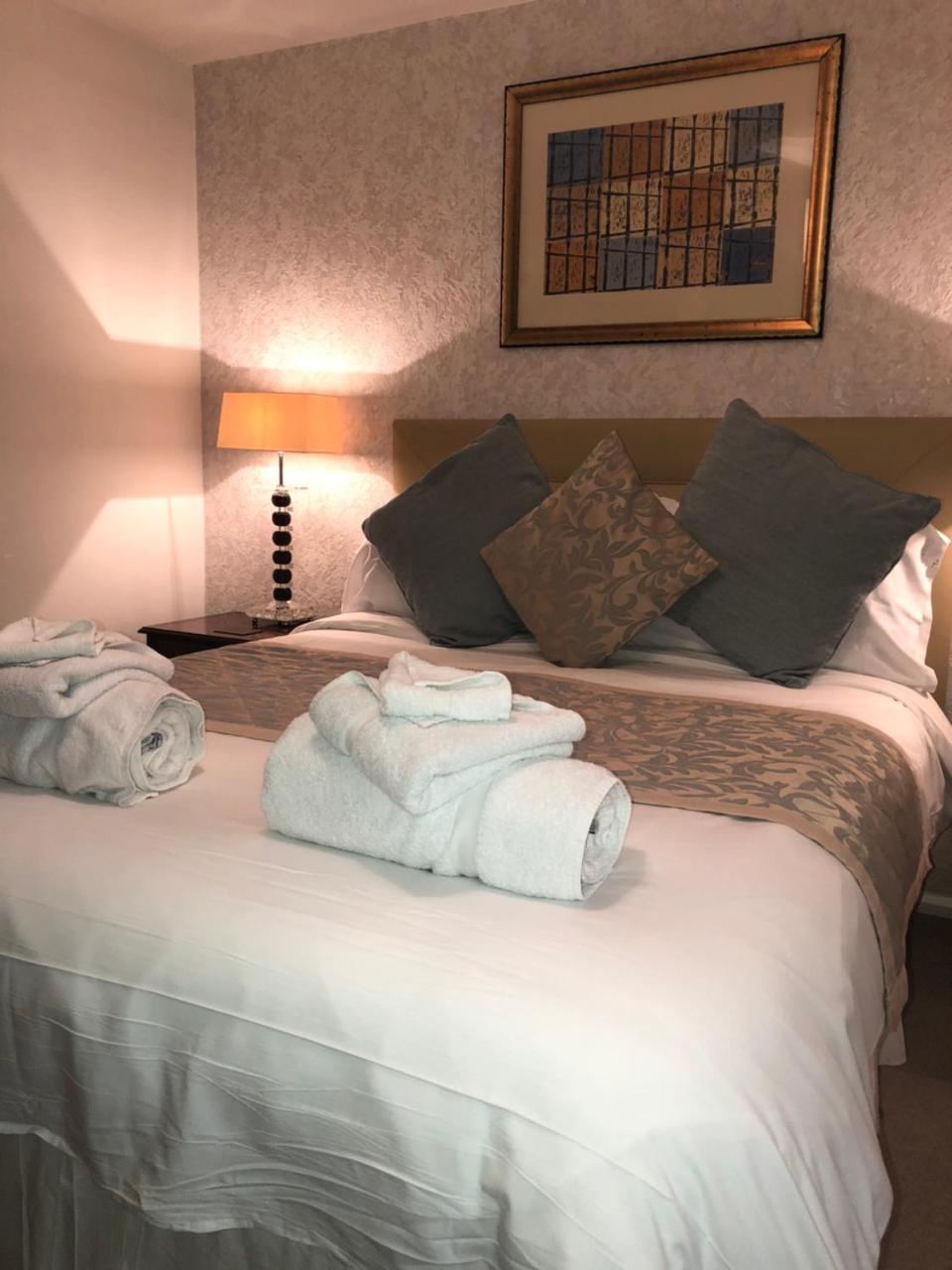 Cameron House Landford Luaran gambar